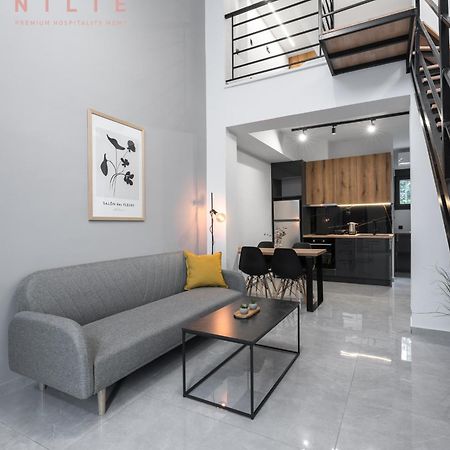 Railway Lofts, Nilie Hospitality Mgmt Apartment เทสซาโลนิกิ ภายนอก รูปภาพ