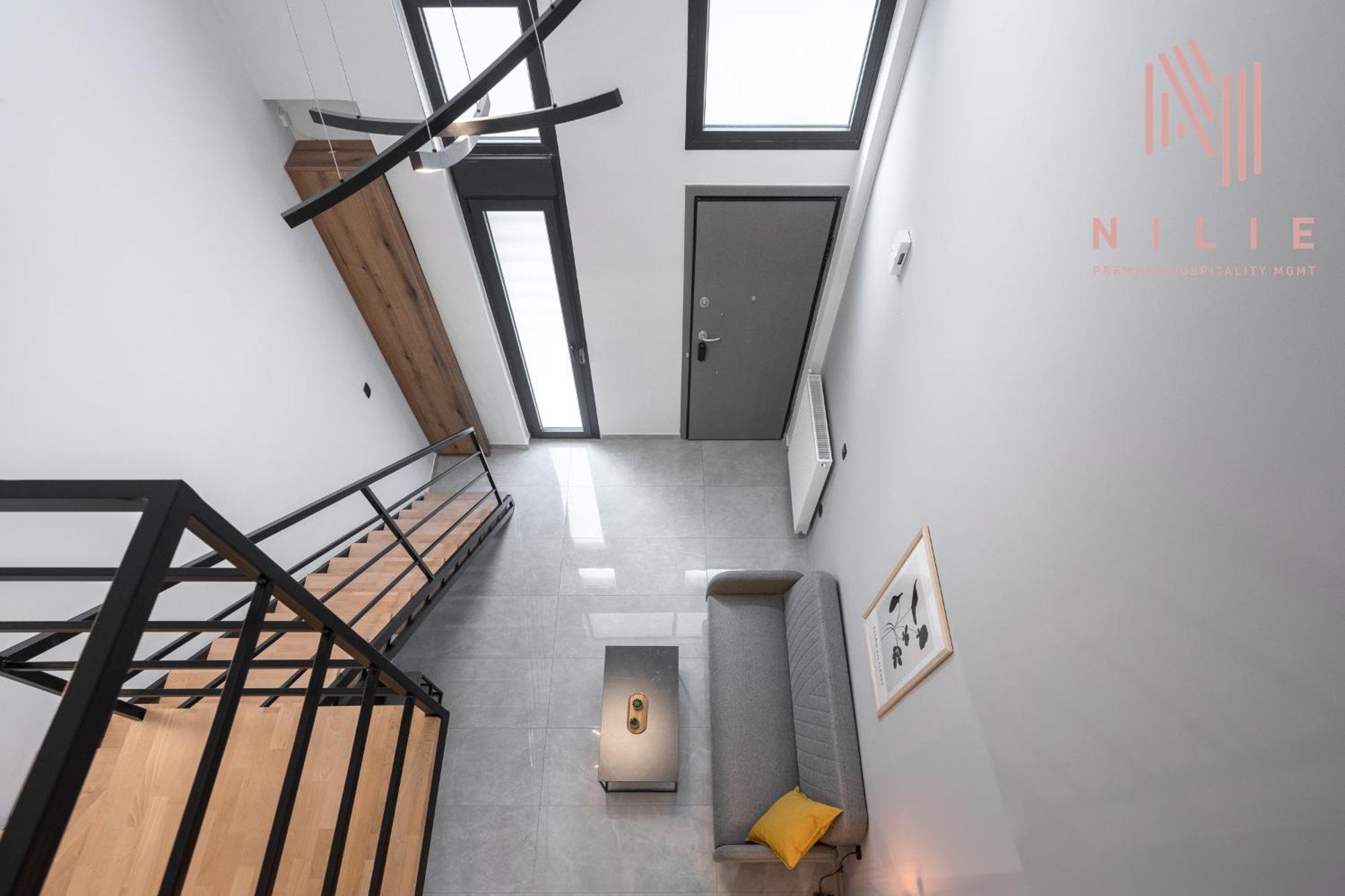 Railway Lofts, Nilie Hospitality Mgmt Apartment เทสซาโลนิกิ ภายนอก รูปภาพ